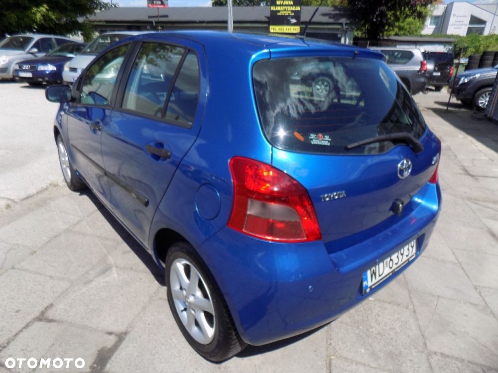 Toyota Yaris - 3