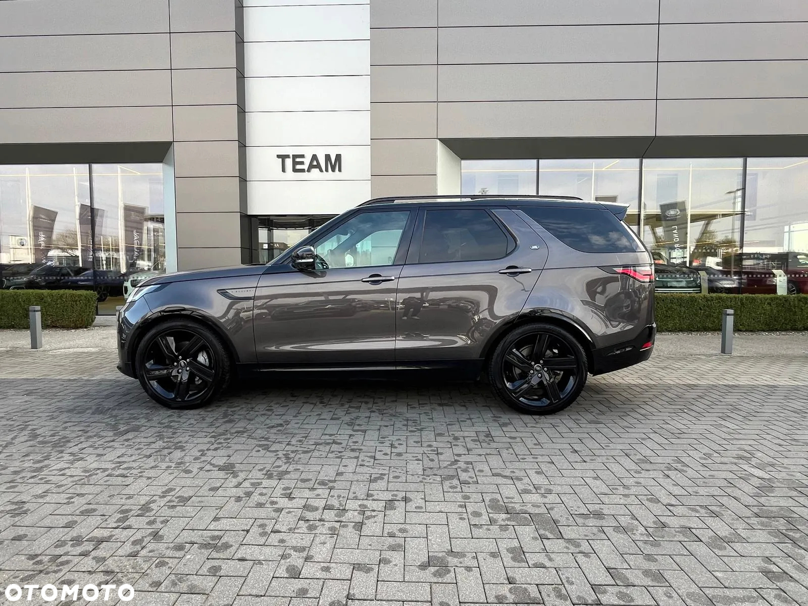 Land Rover Discovery - 6