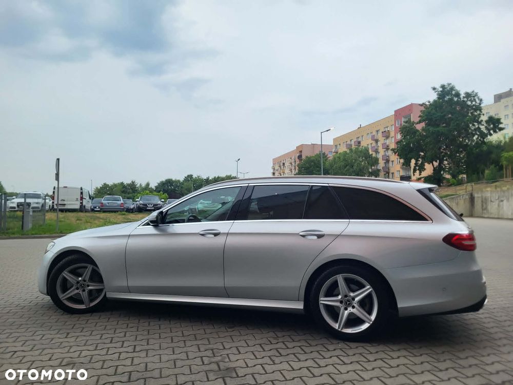 Mercedes-Benz Klasa E 220 d 9G-TRONIC AMG Line - 23