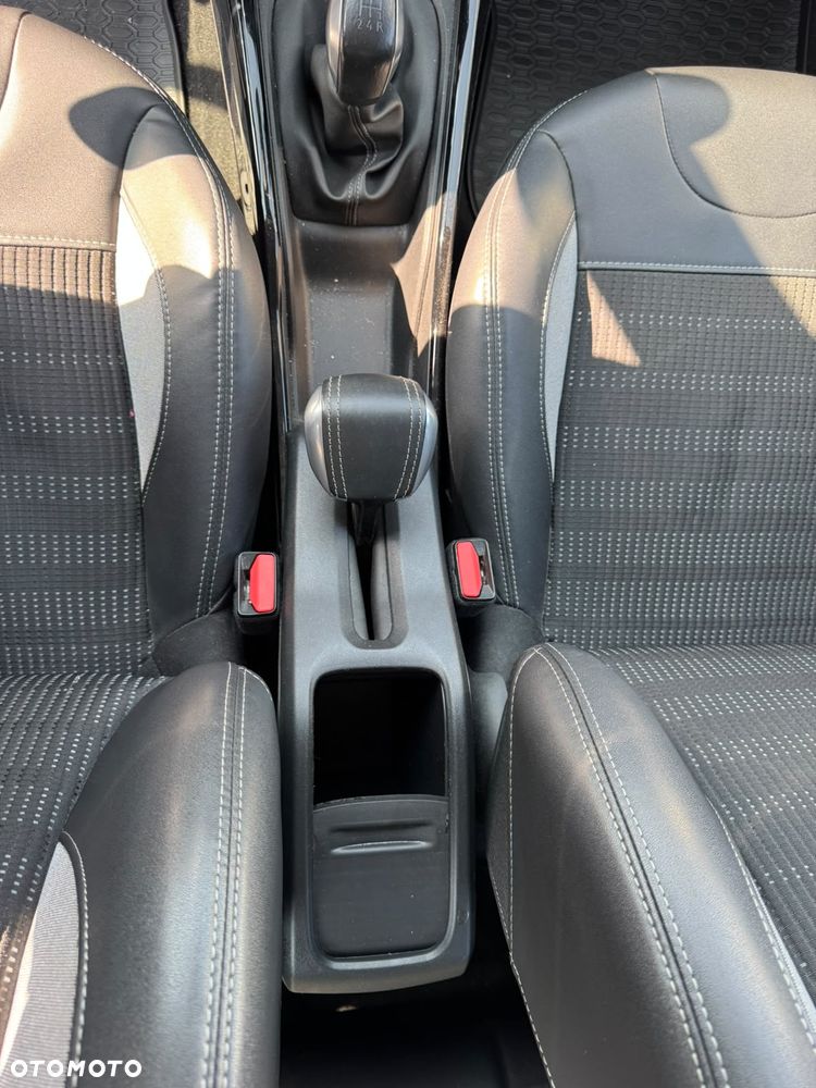 Peugeot 2008 1.2 VTi Allure - 18