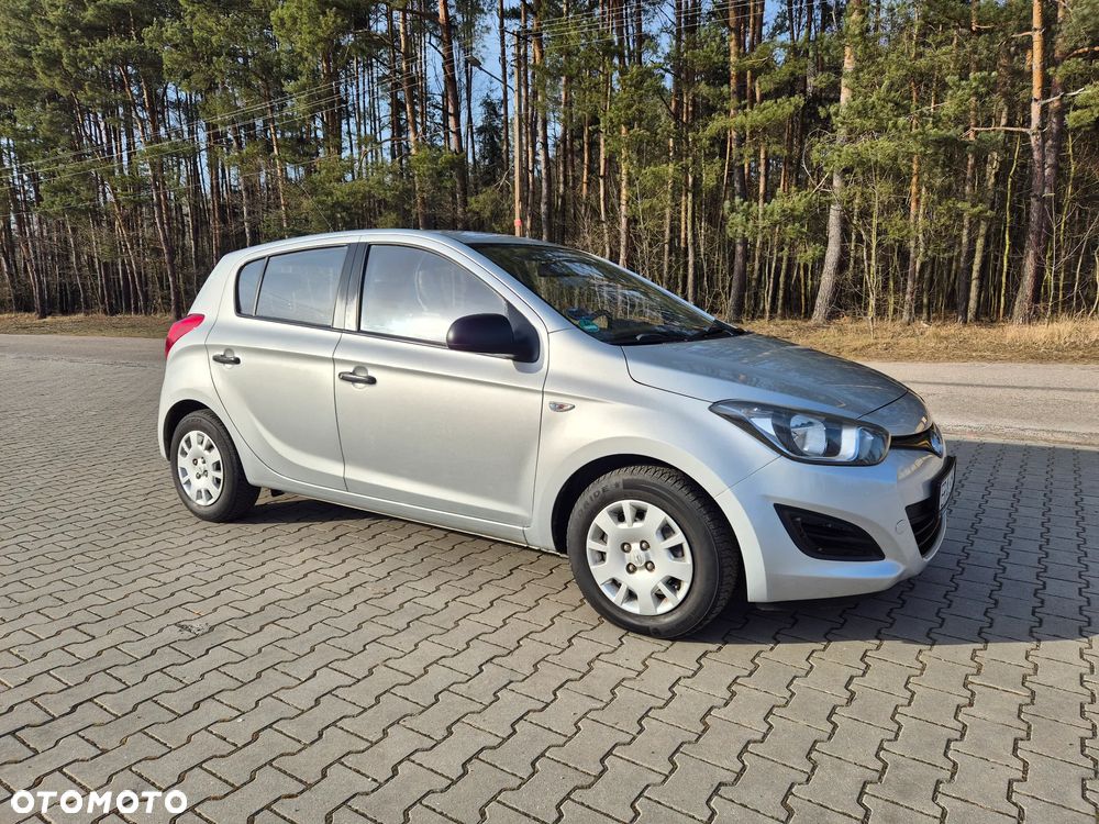 Hyundai i20 1.2 - 6