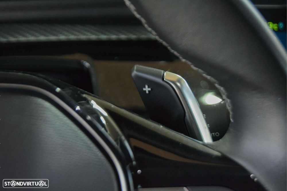 Peugeot 508 1.6 Hybrid Allure e-EAT8 - 22