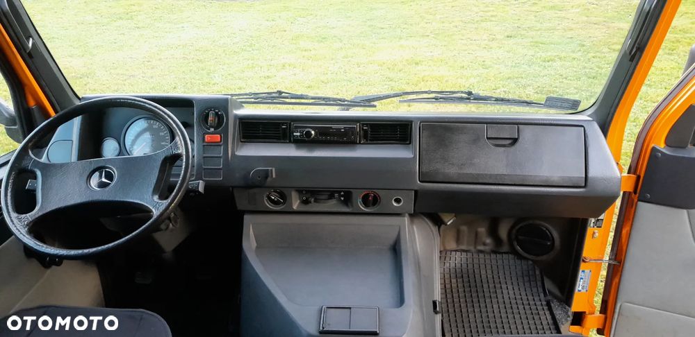 Mercedes-Benz MB 80 - 26