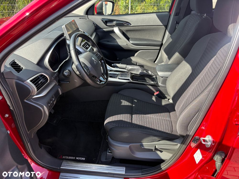 Mitsubishi Eclipse Cross - 17