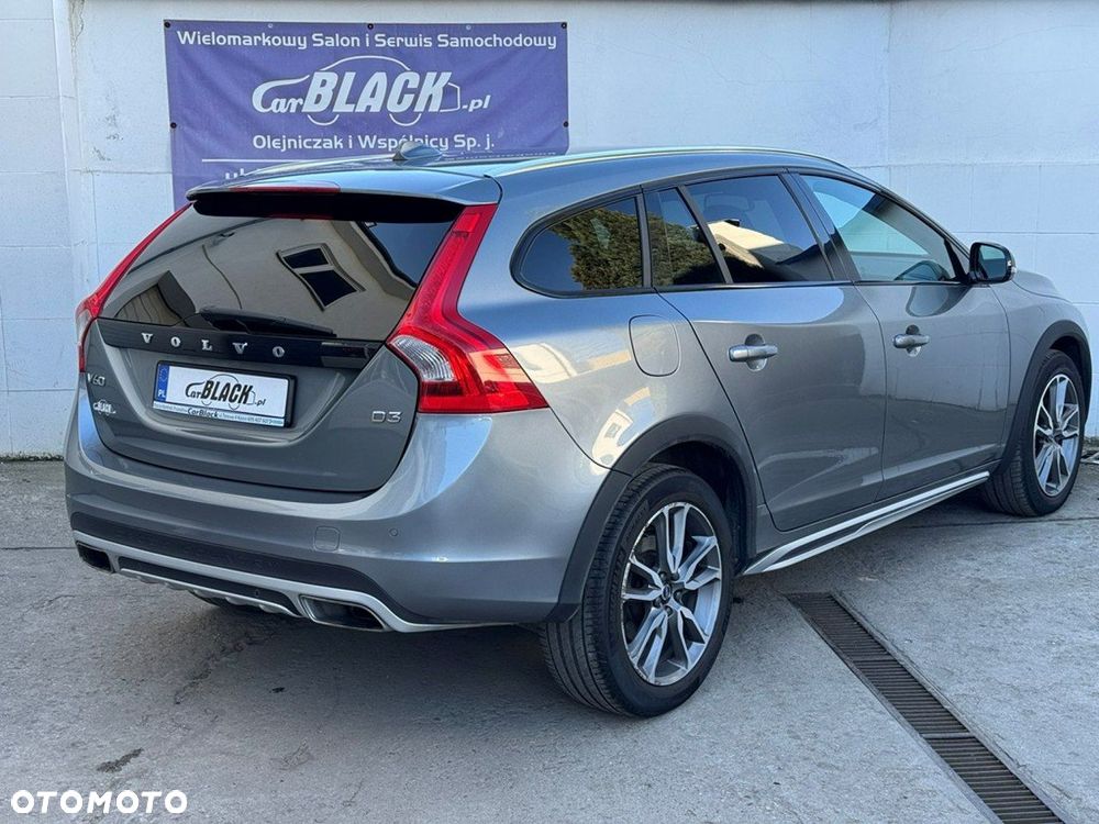 Volvo V60 Cross Country - 7