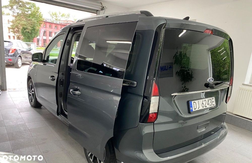 Ford Tourneo Connect - 4