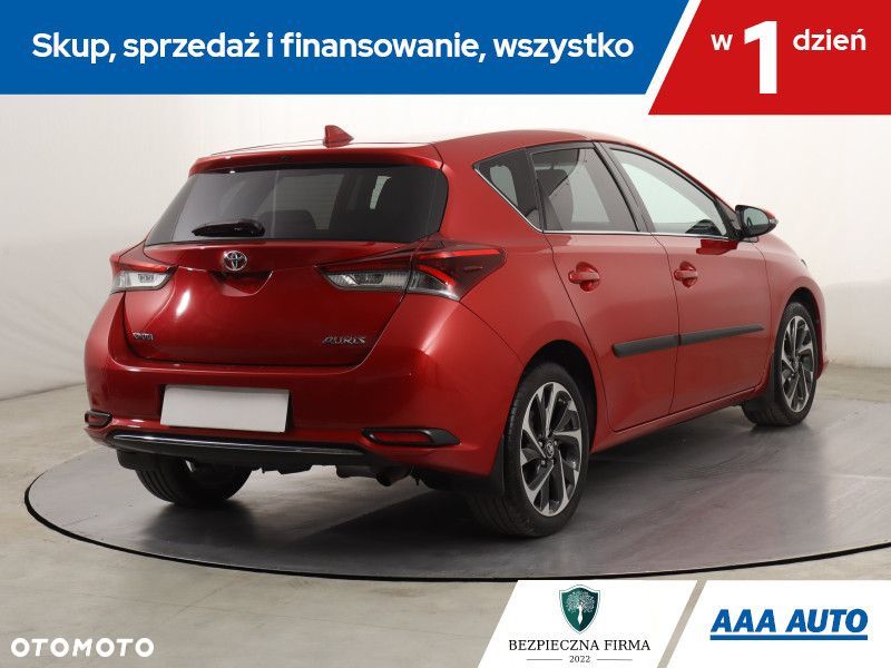Toyota Auris - 7