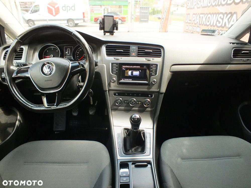 Volkswagen Golf VII 1.6 TDI BMT Comfortline - 14