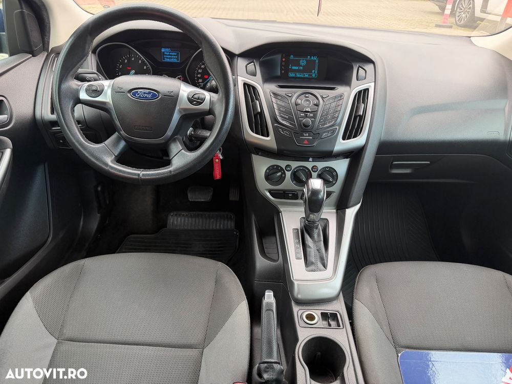 Ford Focus 1.6 Ti-VCT Powershift Trend - 3