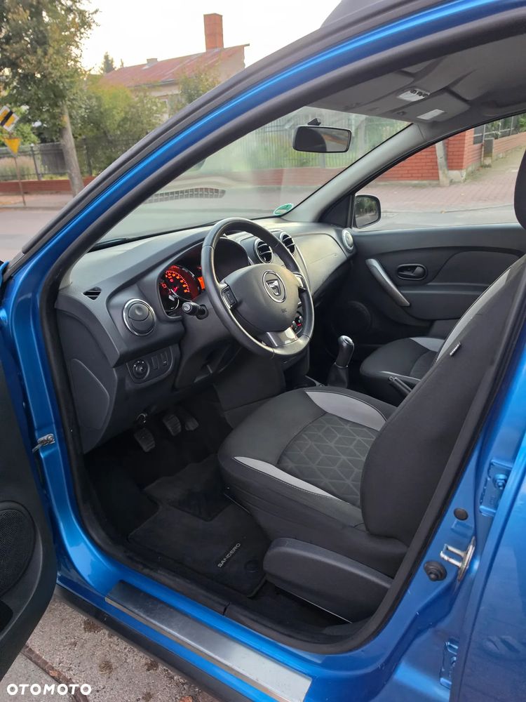 Dacia Sandero 0.9 TCe Laureate - 32