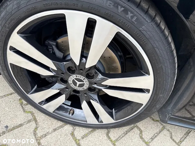 Mercedes-Benz CLA Shooting Brake 200 (CDI) d - 21