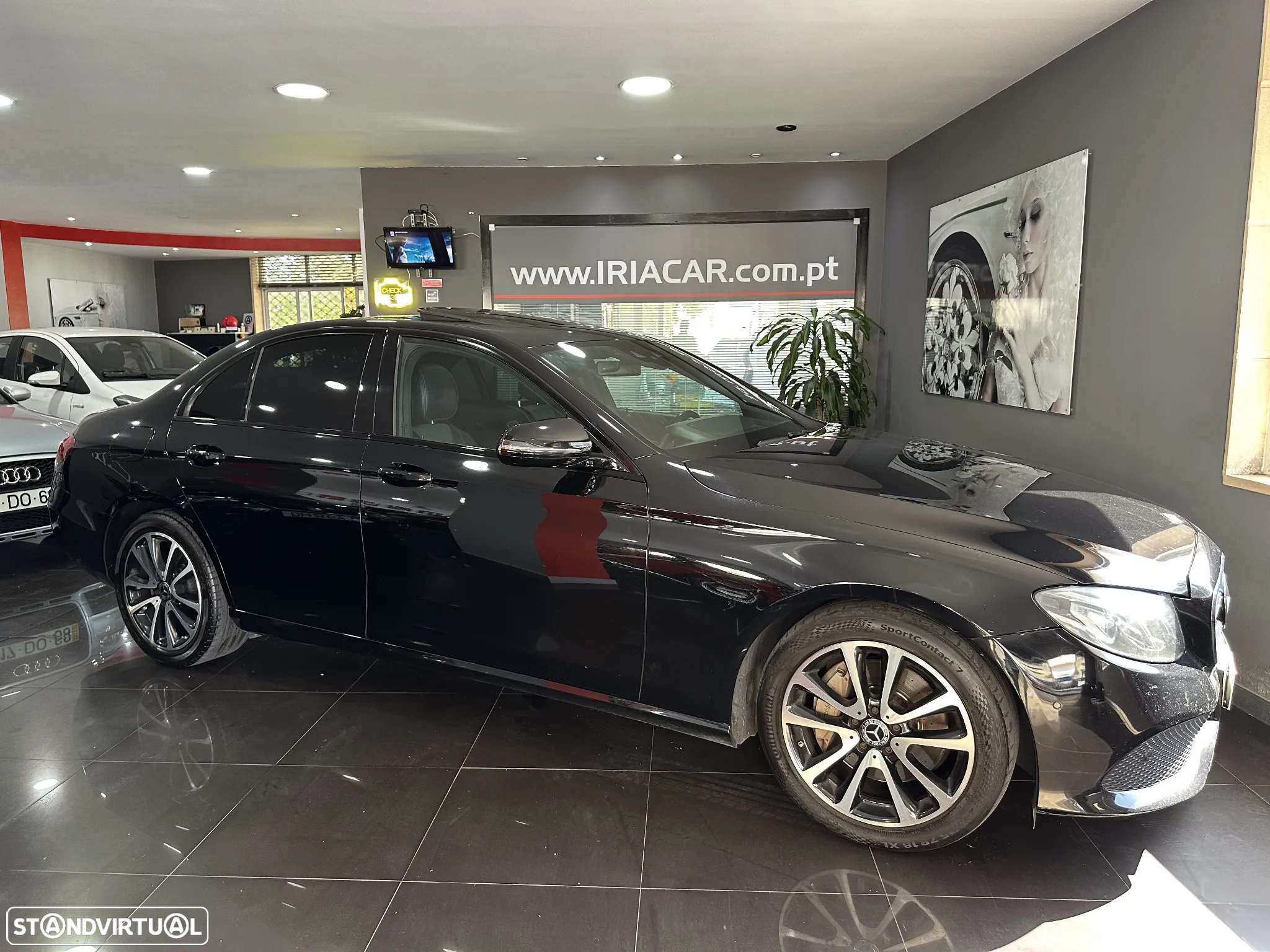 Mercedes-Benz E 220 d AMG Line - 13