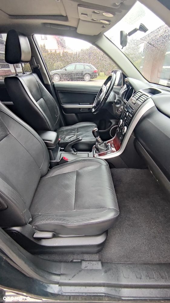 Suzuki Grand Vitara 1.9 DDiS De Luxe - 18