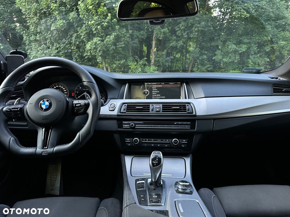 BMW Seria 5 - 12