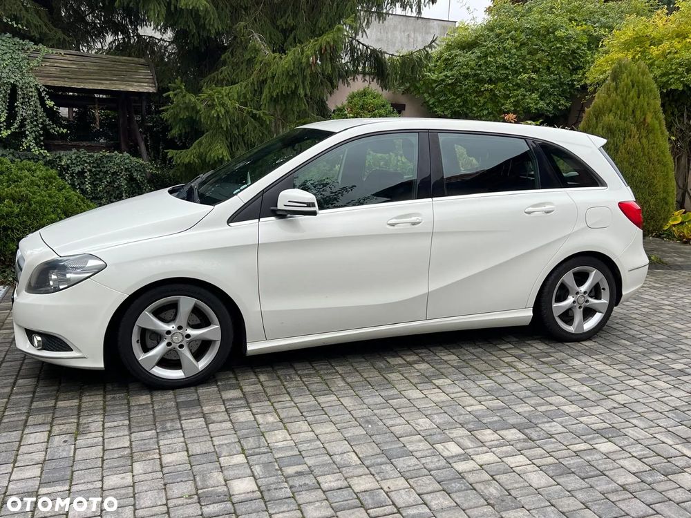 Mercedes-Benz Klasa B 180 CDI BlueEFFICIENCY Edition Style - 4