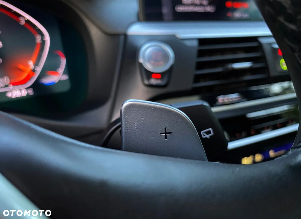 BMW X3 sDrive18d MHEV Luxury Line - 9