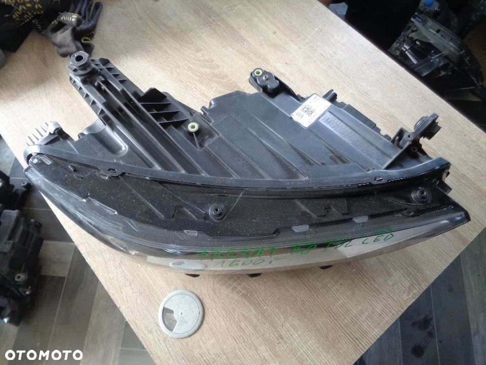 VW PASSAT B8 FULL LED MATRIX LAMPA PRAWY PRZÓD EUROPA 3G1941082Q - 3