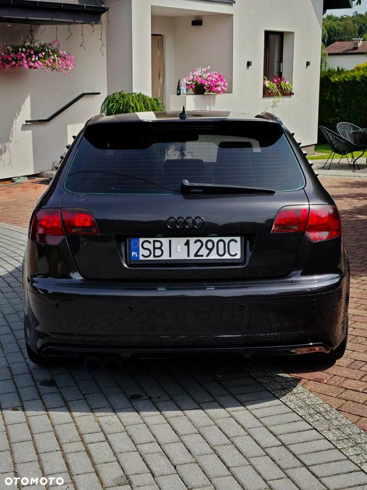 Audi A3 Sportback 2.0 TDI DPF Ambiente - 5