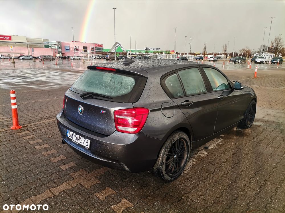 BMW Seria 1 114d Sport Line - 37