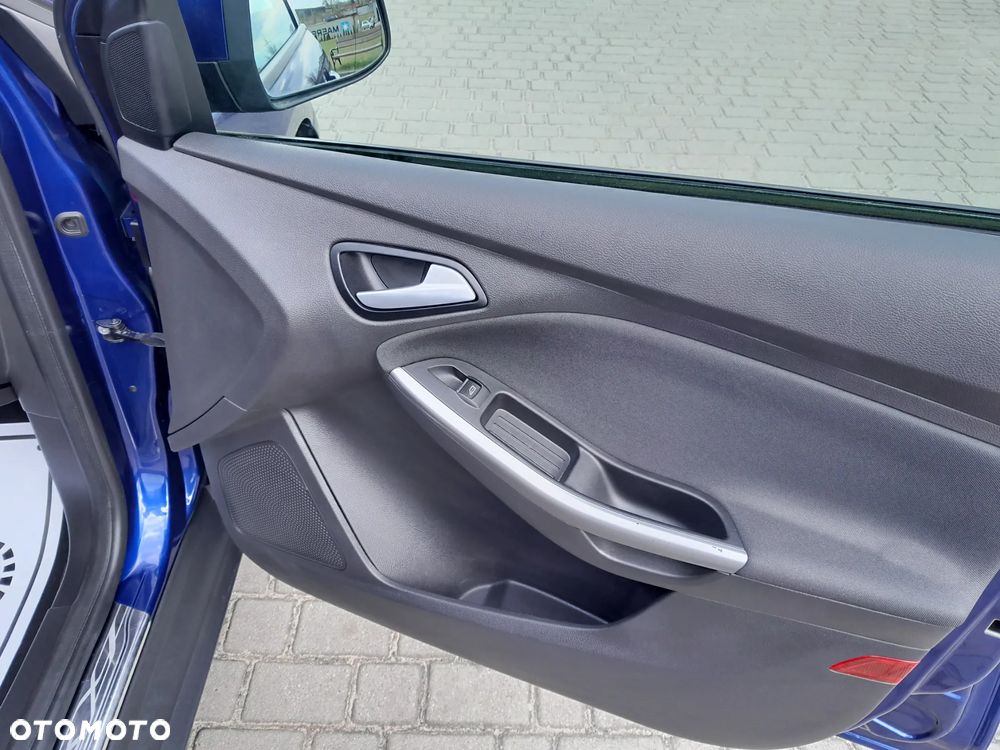 Ford Focus 1.0 EcoBoost Start-Stopp-System Champions Edition - 25