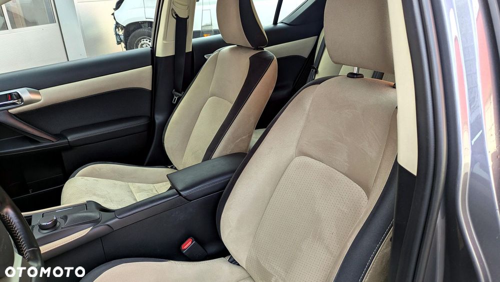 Lexus CT 200h Elegance EU6 - 12