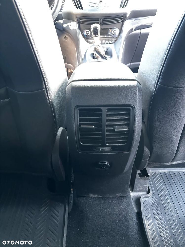 Ford Kuga 2.0 TDCi 4WD Titanium - 18