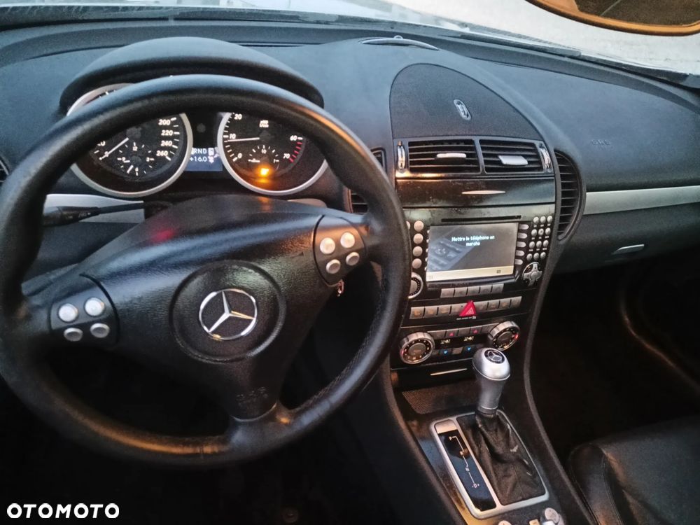 Mercedes-Benz SLK - 11