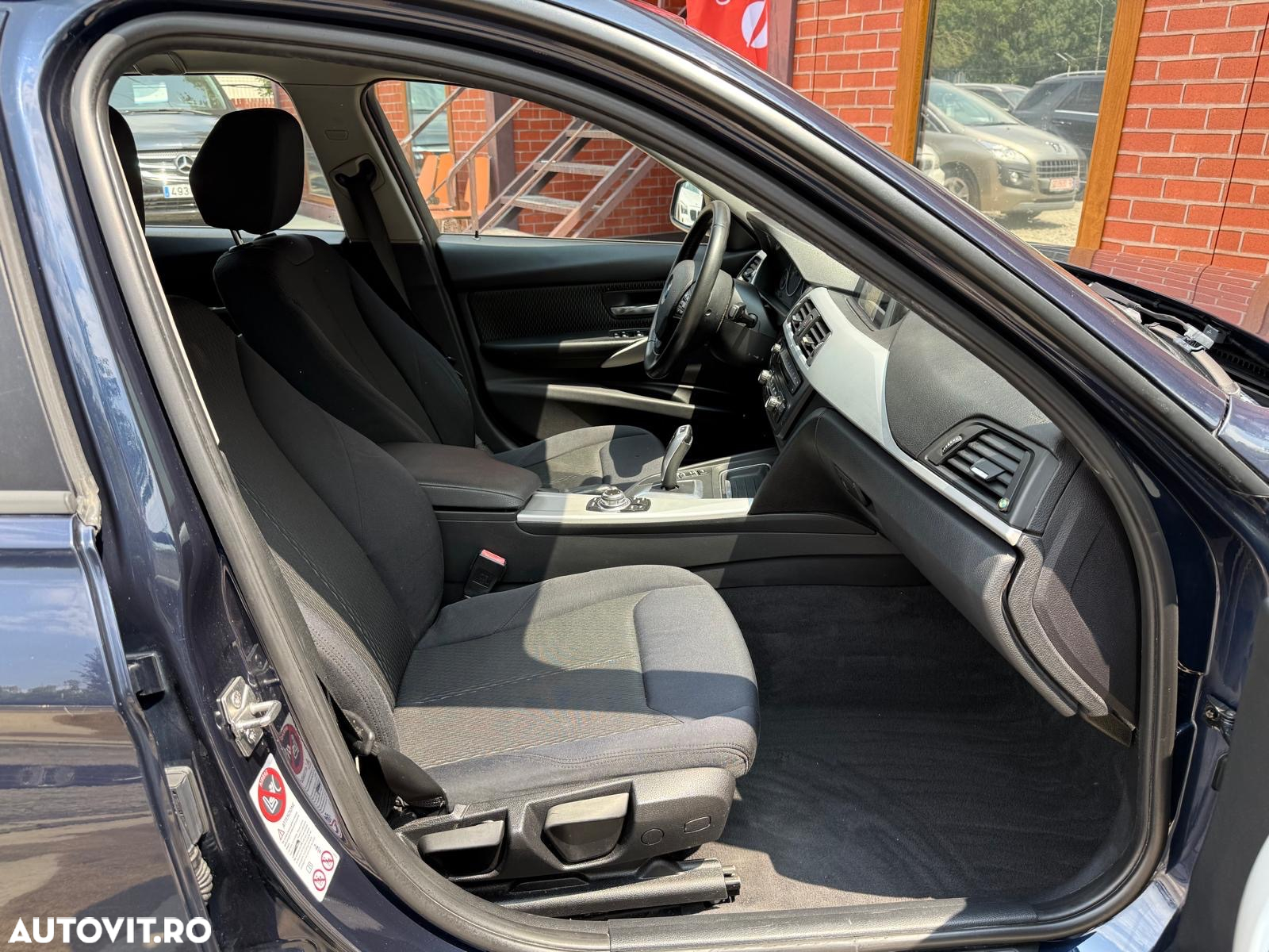 BMW Seria 3 - 15