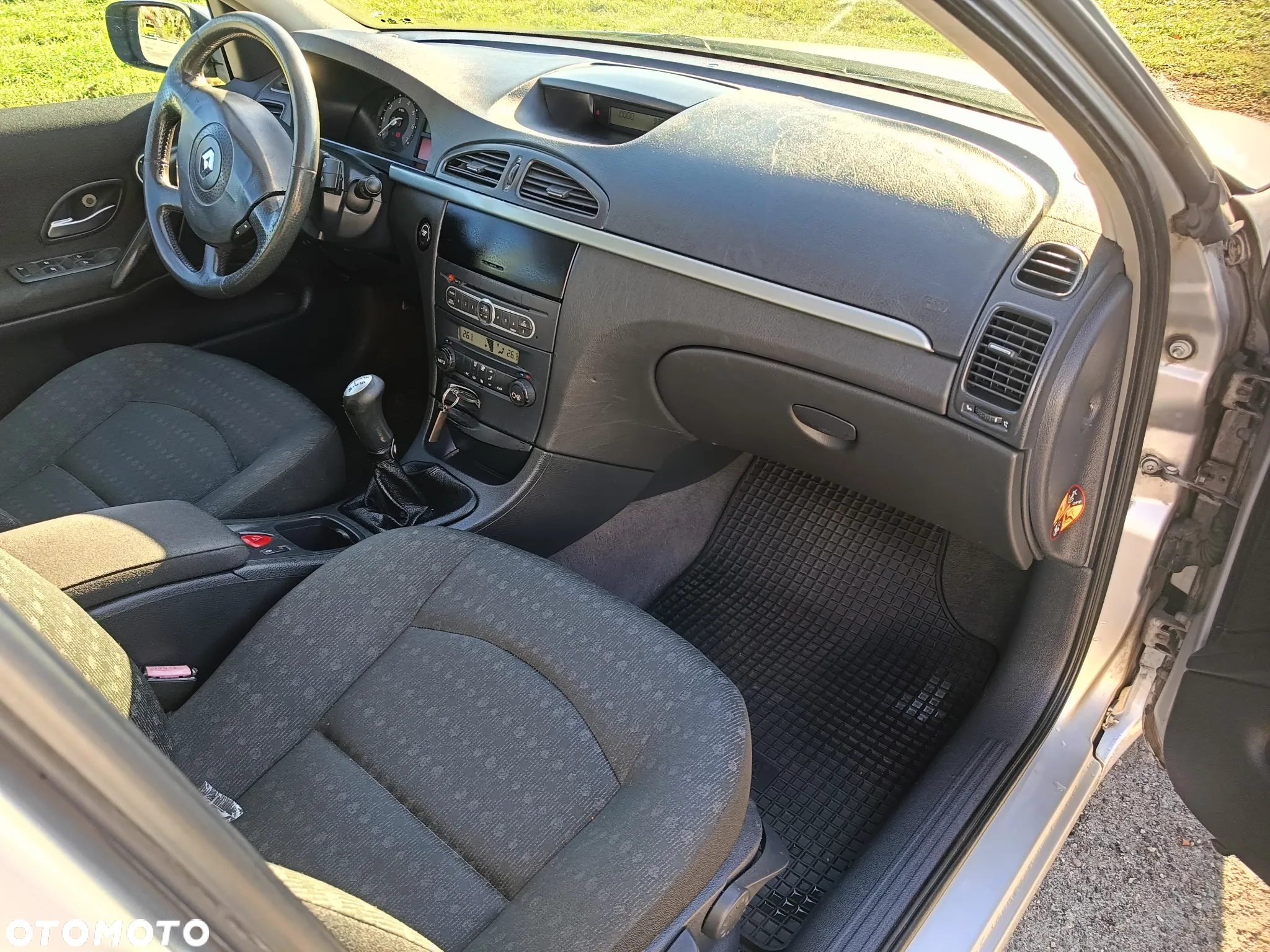 Renault Laguna - 13