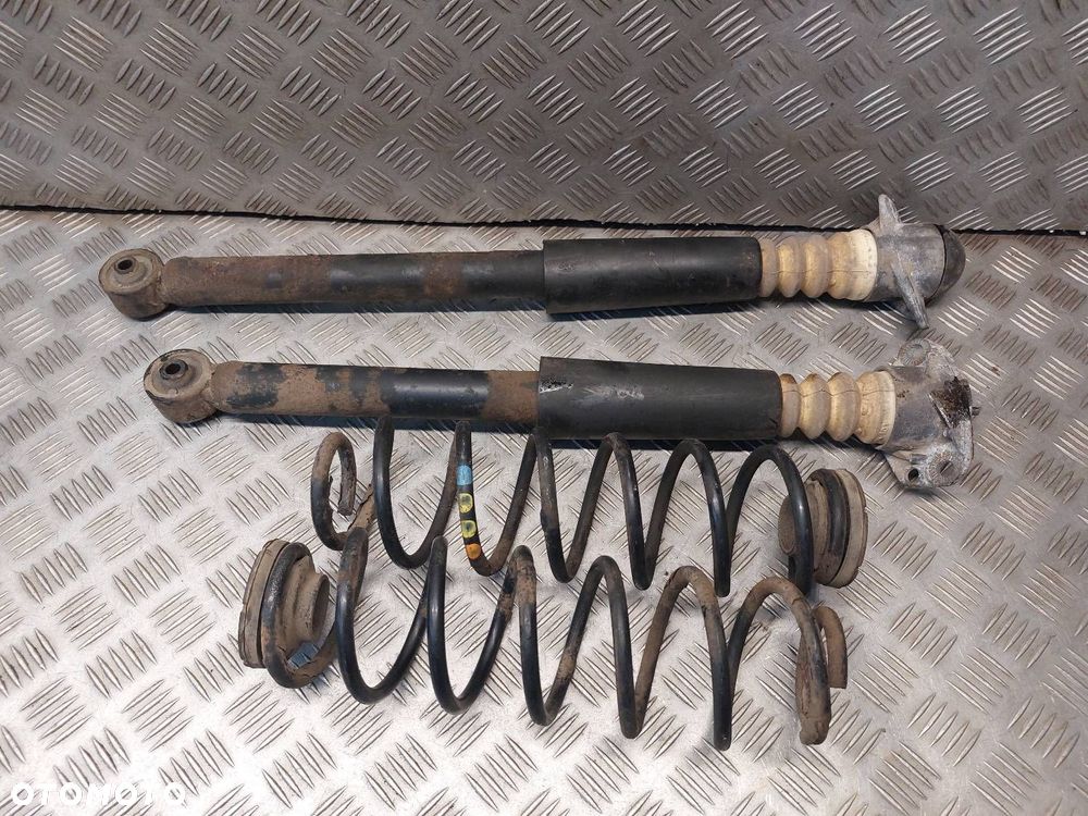 AMORTYZATOR + SPRĘŻYNA TYŁ VW POLO IV 1.9 SDI - 1
