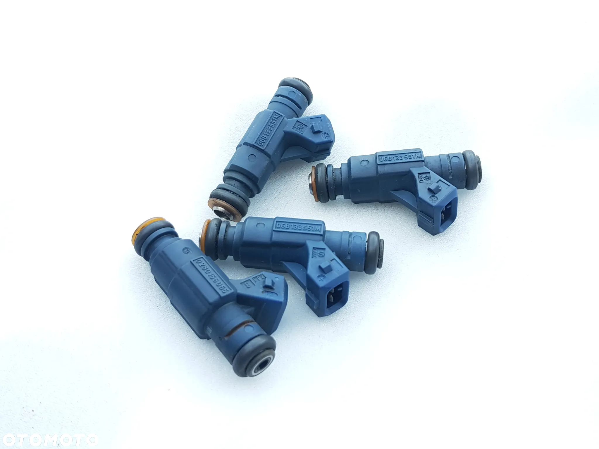 Wtryski Wtrysk AUDI VW SEAT SKODA 1.8 T AWT AVJ BFB 06B133551M - 1