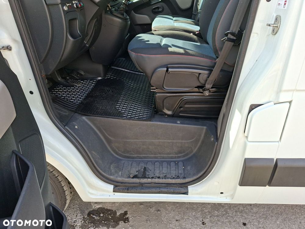 Renault Master + Klubb K26 - 13