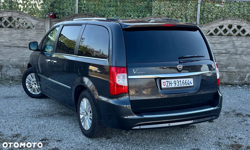 Lancia Voyager 2.8CRD Platinum - 20