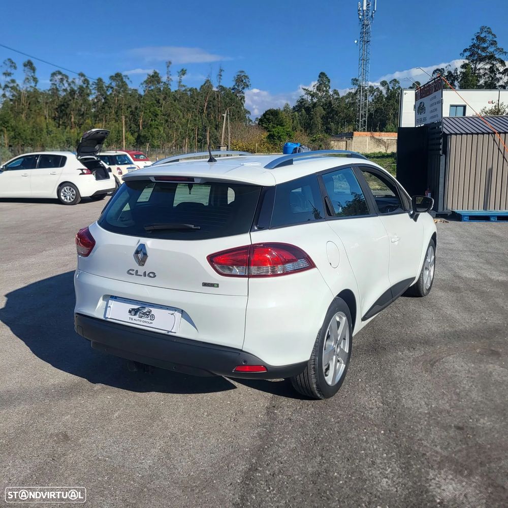 Renault Clio Sport Tourer (Energy) dCi 90 Bose Edition - 14