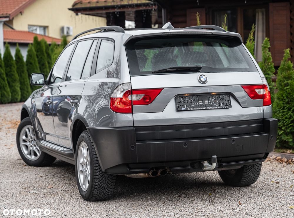 BMW X3 2.5i - 8