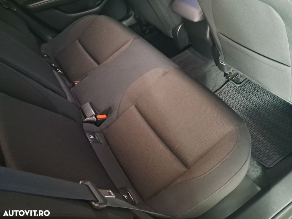 Mazda 3 - 20