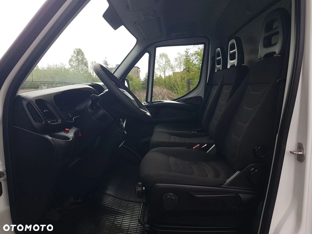 Iveco 35S15 WINDA 8EP KONTENER 4,22x2,11x2,14 DAILY KLIMA KRAJOWY 3,0 - 24