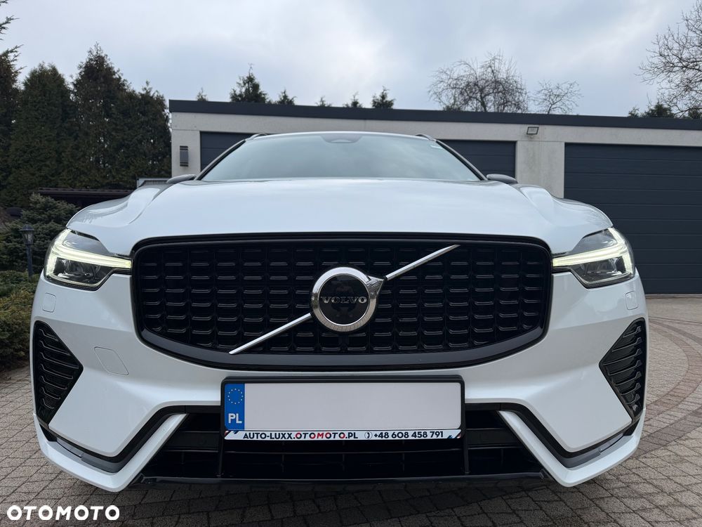 Volvo XC 60 B4 D AWD Plus Dark - 7