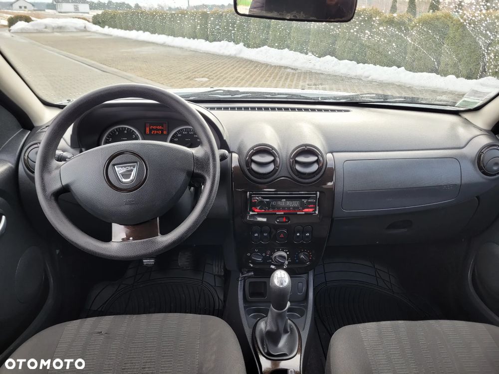 Dacia Duster dCi 90 FAP 4x2 Ambiance - 9