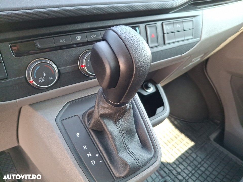 Volkswagen Transporter - 20