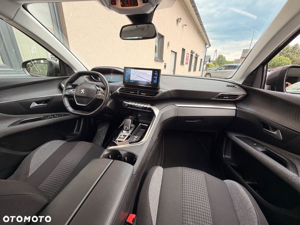 Peugeot 3008 BlueHDi 130 Stop & Start EAT8 Active - 8