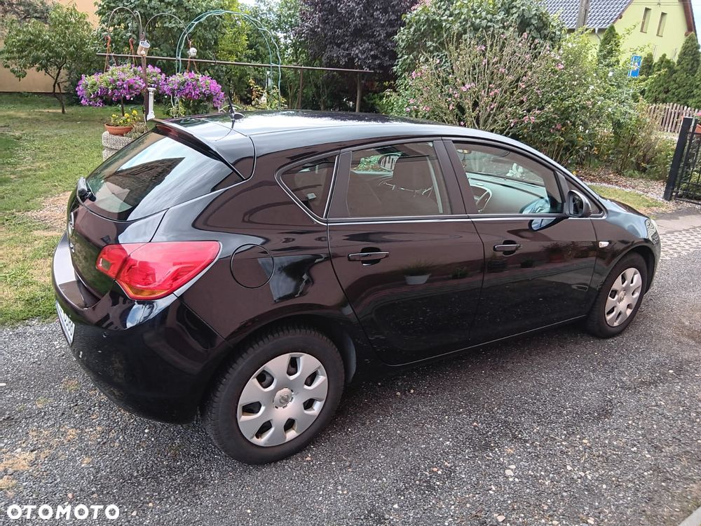Opel Astra 1.4 T Sport - 2