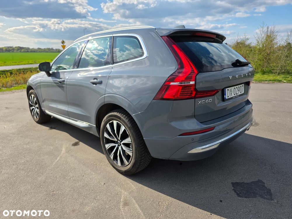 Volvo XC 60 B4 D Plus Bright - 3
