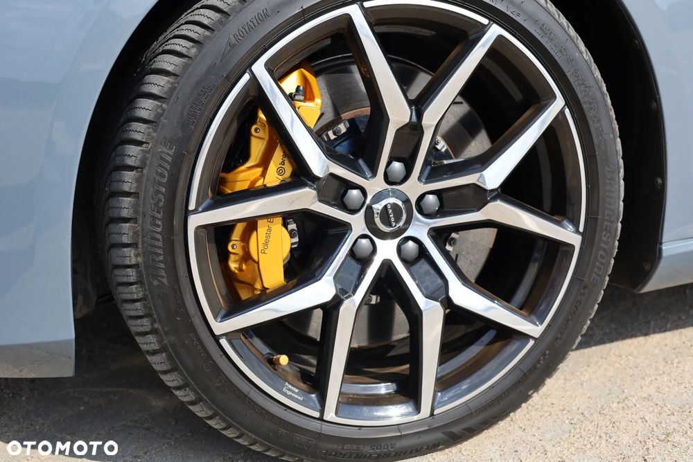Volvo V60 T8 AWD Plus Dark - 15