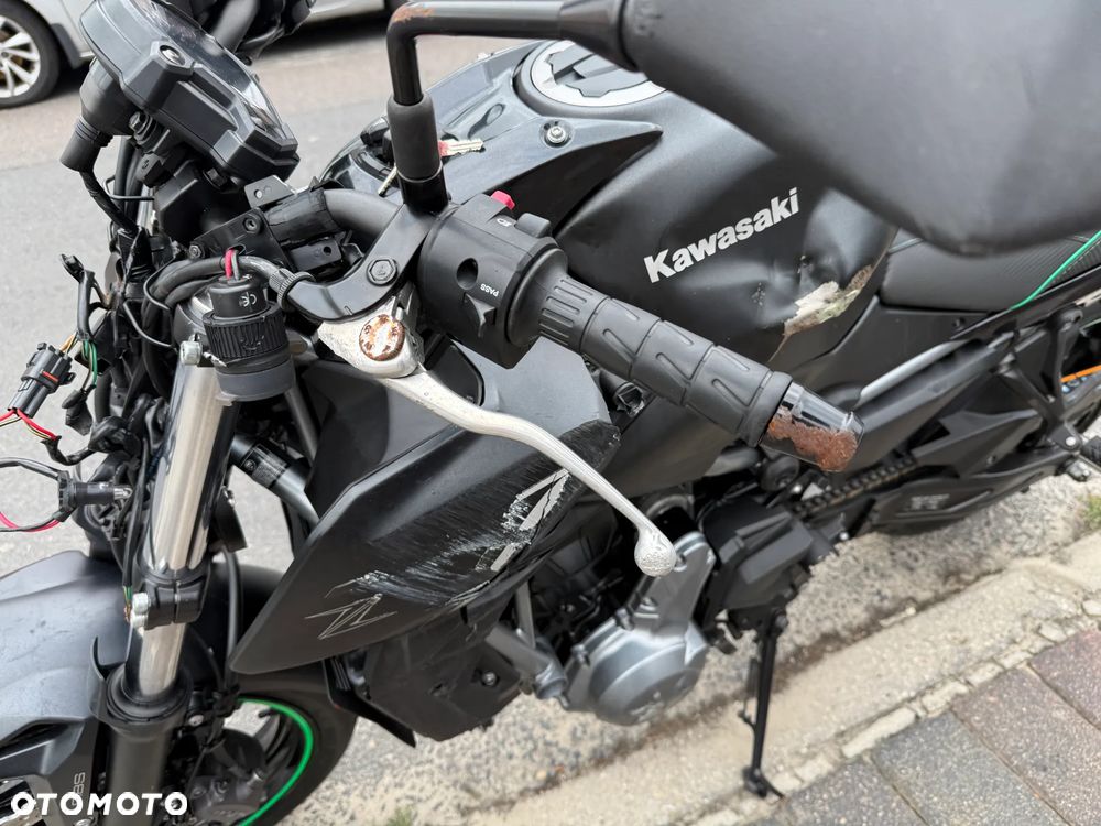 Kawasaki Z 650 - 16
