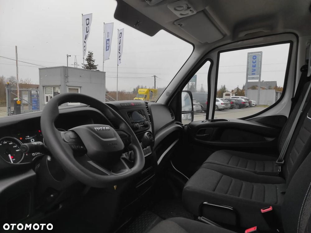 Iveco DAILY 35C16 - 11