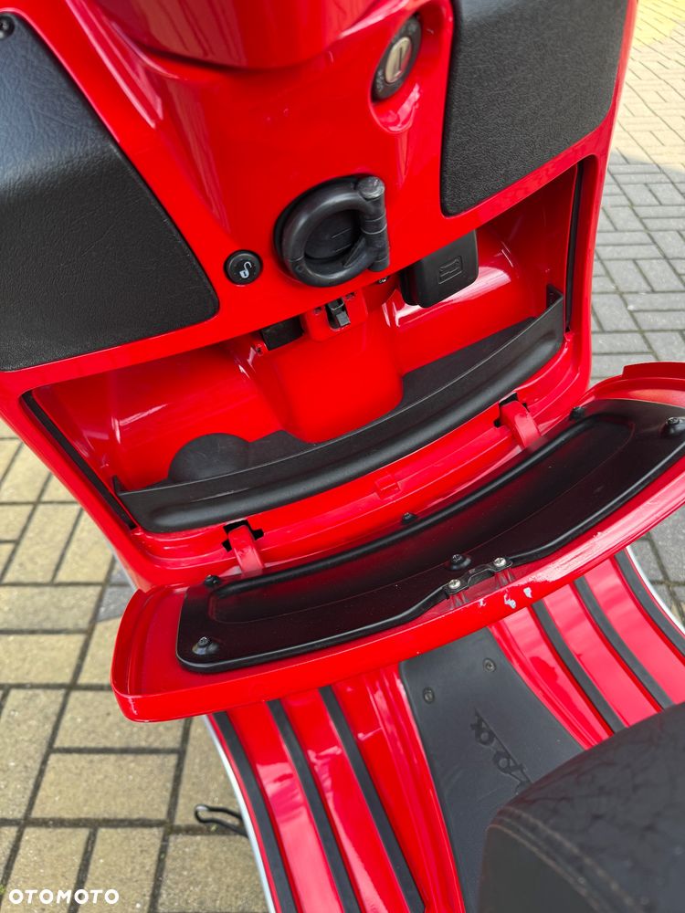Vespa GTS - 6
