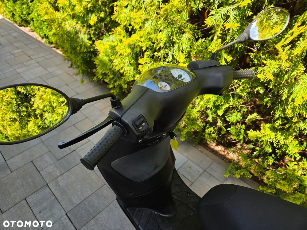 Piaggio ZIP - 12