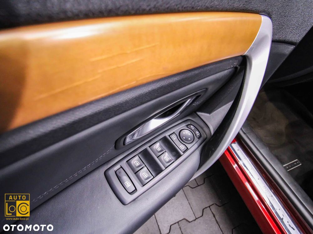 Renault Laguna 2.0 16V Turbo Initiale - 22