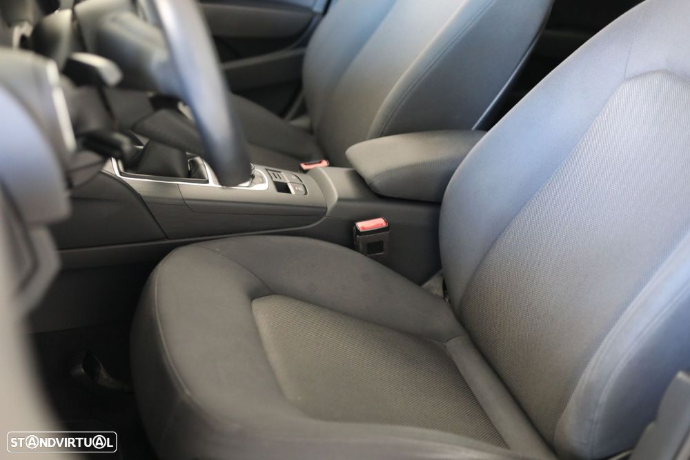Audi A3 Sportback 2.0 TDI - 13